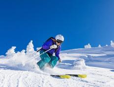 Karsa迎来十赛季出色发挥，阿森纳观众热烈欢呼！赛场气氛高涨